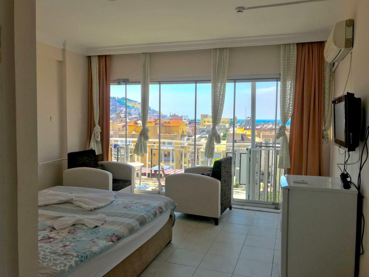 Fulica Apart Kuşadası Buitenkant foto